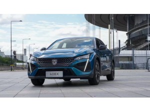 东风标致 408X