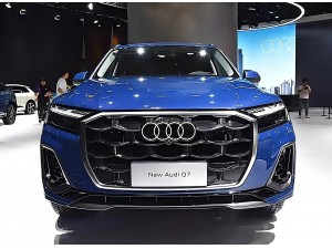奥迪 Q7
